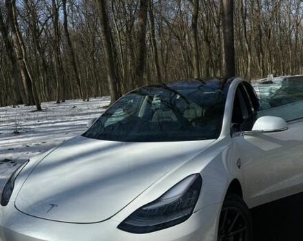 Білий Тесла Модель 3, об'ємом двигуна 0 л та пробігом 54 тис. км за 15000 $, фото 5 на Automoto.ua