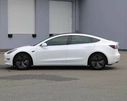 Білий Тесла Модель 3, об'ємом двигуна 0 л та пробігом 34 тис. км за 7920 $, фото 2 на Automoto.ua