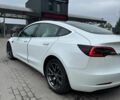 Білий Тесла Модель 3, об'ємом двигуна 0 л та пробігом 38 тис. км за 17500 $, фото 4 на Automoto.ua