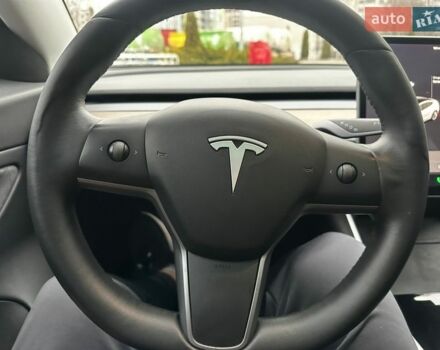 Белый Тесла Модель 3, объемом двигателя 0 л и пробегом 118 тыс. км за 19500 $, фото 27 на Automoto.ua