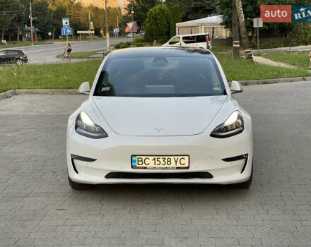 Білий Тесла Модель 3, об'ємом двигуна 0 л та пробігом 262 тис. км за 18400 $, фото 1 на Automoto.ua