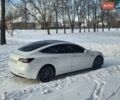 Білий Тесла Модель 3, об'ємом двигуна 0 л та пробігом 78 тис. км за 16500 $, фото 4 на Automoto.ua