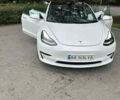 Білий Тесла Модель 3, об'ємом двигуна 0 л та пробігом 79 тис. км за 16500 $, фото 24 на Automoto.ua