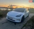 Білий Тесла Модель 3, об'ємом двигуна 0 л та пробігом 224 тис. км за 12500 $, фото 1 на Automoto.ua