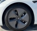 Белый Тесла Модель 3, объемом двигателя 0 л и пробегом 33 тыс. км за 18500 $, фото 20 на Automoto.ua