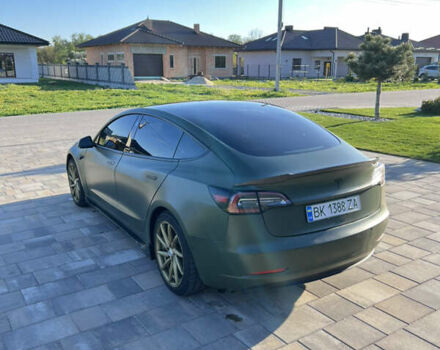 Белый Тесла Модель 3, объемом двигателя 0 л и пробегом 132 тыс. км за 13500 $, фото 17 на Automoto.ua