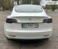 Білий Тесла Модель 3, об'ємом двигуна 0 л та пробігом 88 тис. км за 20000 $, фото 7 на Automoto.ua