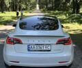 Білий Тесла Модель 3, об'ємом двигуна 0 л та пробігом 93 тис. км за 16999 $, фото 2 на Automoto.ua