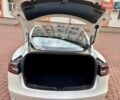 Білий Тесла Модель 3, об'ємом двигуна 0 л та пробігом 108 тис. км за 16400 $, фото 13 на Automoto.ua