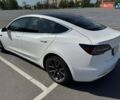 Білий Тесла Модель 3, об'ємом двигуна 0 л та пробігом 73 тис. км за 17500 $, фото 12 на Automoto.ua