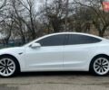 Белый Тесла Модель 3, объемом двигателя 0 л и пробегом 131 тыс. км за 21300 $, фото 7 на Automoto.ua