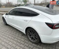 Білий Тесла Модель 3, об'ємом двигуна 0 л та пробігом 111 тис. км за 12700 $, фото 7 на Automoto.ua