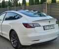 Білий Тесла Модель 3, об'ємом двигуна 0 л та пробігом 97 тис. км за 17499 $, фото 1 на Automoto.ua