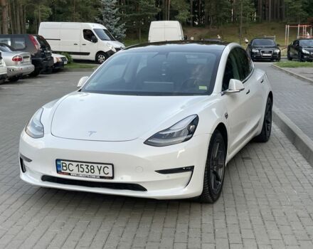 Белый Тесла Модель 3, объемом двигателя 0 л и пробегом 257 тыс. км за 16800 $, фото 11 на Automoto.ua