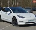 Білий Тесла Модель 3, об'ємом двигуна 0 л та пробігом 122 тис. км за 15800 $, фото 4 на Automoto.ua