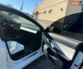 Белый Тесла Модель 3, объемом двигателя 0 л и пробегом 112 тыс. км за 16500 $, фото 21 на Automoto.ua