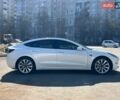 Білий Тесла Модель 3, об'ємом двигуна 0 л та пробігом 175 тис. км за 14700 $, фото 3 на Automoto.ua