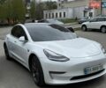 Белый Тесла Модель 3, объемом двигателя 0 л и пробегом 240 тыс. км за 15800 $, фото 1 на Automoto.ua