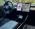 Белый Тесла Модель 3, объемом двигателя 0 л и пробегом 78 тыс. км за 20999 $, фото 27 на Automoto.ua