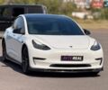 Білий Тесла Модель 3, об'ємом двигуна 0 л та пробігом 103 тис. км за 18900 $, фото 11 на Automoto.ua
