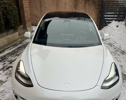 Белый Тесла Модель 3, объемом двигателя 0 л и пробегом 177 тыс. км за 17500 $, фото 2 на Automoto.ua