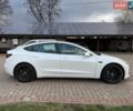Білий Тесла Модель 3, об'ємом двигуна 0 л та пробігом 82 тис. км за 17600 $, фото 8 на Automoto.ua