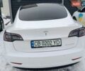 Білий Тесла Модель 3, об'ємом двигуна 0 л та пробігом 86 тис. км за 17500 $, фото 2 на Automoto.ua