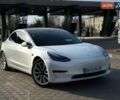 Білий Тесла Модель 3, об'ємом двигуна 0 л та пробігом 50 тис. км за 17900 $, фото 1 на Automoto.ua