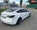 Білий Тесла Модель 3, об'ємом двигуна 0 л та пробігом 59 тис. км за 17500 $, фото 4 на Automoto.ua