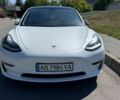 Білий Тесла Модель 3, об'ємом двигуна 0 л та пробігом 153 тис. км за 16500 $, фото 5 на Automoto.ua