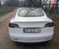 Белый Тесла Модель 3, объемом двигателя 0 л и пробегом 77 тыс. км за 19000 $, фото 7 на Automoto.ua