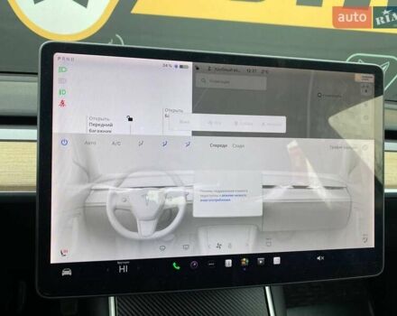Білий Тесла Модель 3, об'ємом двигуна 0 л та пробігом 65 тис. км за 19700 $, фото 15 на Automoto.ua