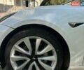 Белый Тесла Модель 3, объемом двигателя 0 л и пробегом 143 тыс. км за 15000 $, фото 24 на Automoto.ua
