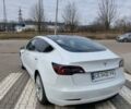 Білий Тесла Модель 3, об'ємом двигуна 0 л та пробігом 70 тис. км за 19700 $, фото 6 на Automoto.ua