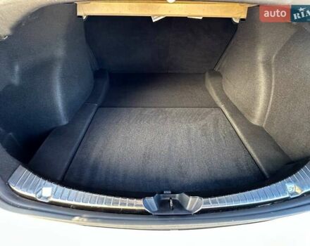 Белый Тесла Модель 3, объемом двигателя 0 л и пробегом 108 тыс. км за 17950 $, фото 16 на Automoto.ua