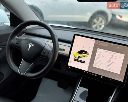 Белый Тесла Модель 3, объемом двигателя 0 л и пробегом 155 тыс. км за 12200 $, фото 9 на Automoto.ua