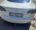 Белый Тесла Модель 3, объемом двигателя 0 л и пробегом 198 тыс. км за 15500 $, фото 1 на Automoto.ua
