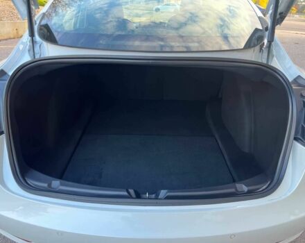 Білий Тесла Модель 3, об'ємом двигуна 0 л та пробігом 45 тис. км за 11300 $, фото 9 на Automoto.ua