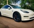 Білий Тесла Модель 3, об'ємом двигуна 0 л та пробігом 50 тис. км за 13150 $, фото 1 на Automoto.ua