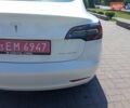 Білий Тесла Модель 3, об'ємом двигуна 0 л та пробігом 60 тис. км за 16900 $, фото 2 на Automoto.ua