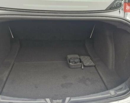 Белый Тесла Модель 3, объемом двигателя 0 л и пробегом 93 тыс. км за 16800 $, фото 23 на Automoto.ua