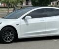 Білий Тесла Модель 3, об'ємом двигуна 0 л та пробігом 59 тис. км за 22500 $, фото 20 на Automoto.ua
