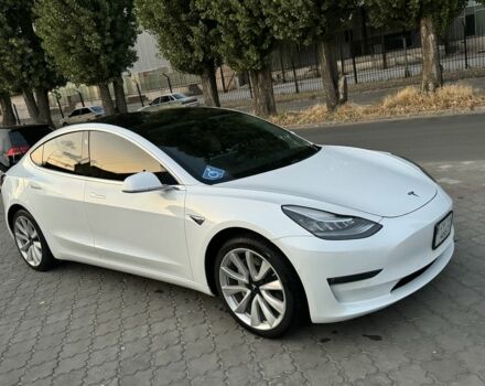 Белый Тесла Модель 3, объемом двигателя 0 л и пробегом 90 тыс. км за 17900 $, фото 13 на Automoto.ua