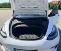 Білий Тесла Модель 3, об'ємом двигуна 0 л та пробігом 64 тис. км за 17999 $, фото 12 на Automoto.ua