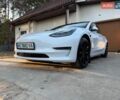 Белый Тесла Модель 3, объемом двигателя 0 л и пробегом 105 тыс. км за 21300 $, фото 5 на Automoto.ua