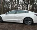 Белый Тесла Модель 3, объемом двигателя 0 л и пробегом 67 тыс. км за 9500 $, фото 11 на Automoto.ua