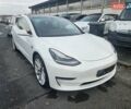 Белый Тесла Модель 3, объемом двигателя 0 л и пробегом 111 тыс. км за 11500 $, фото 3 на Automoto.ua
