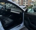 Белый Тесла Модель 3, объемом двигателя 0 л и пробегом 107 тыс. км за 17350 $, фото 54 на Automoto.ua