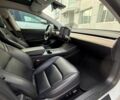 Білий Тесла Модель 3, об'ємом двигуна 0 л та пробігом 122 тис. км за 18500 $, фото 5 на Automoto.ua