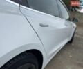 Белый Тесла Модель 3, объемом двигателя 0 л и пробегом 101 тыс. км за 14900 $, фото 16 на Automoto.ua